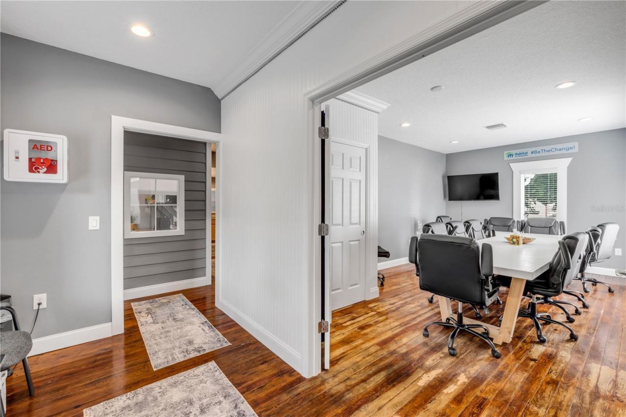 240 N Ridgewood Avenue, Edgewater, FL 32132 Photo