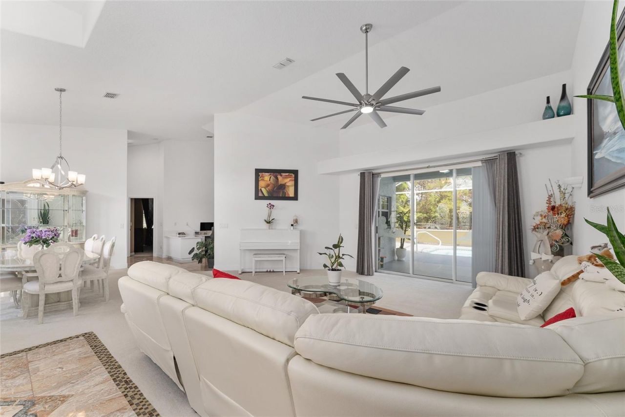 5819 NE 72nd Street, Silver Springs, FL 34488 Photo