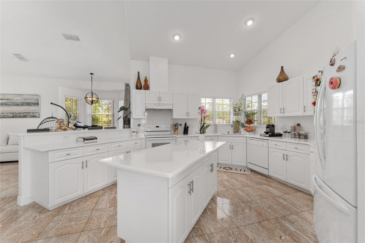 5819 NE 72nd Street, Silver Springs, FL 34488 Photo