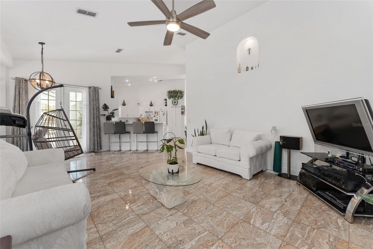 5819 NE 72nd Street, Silver Springs, FL 34488 Photo