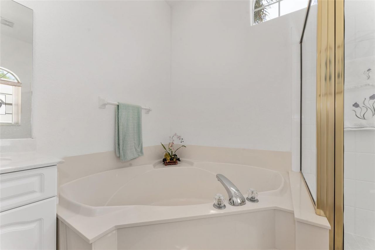 5819 NE 72nd Street, Silver Springs, FL 34488 Photo