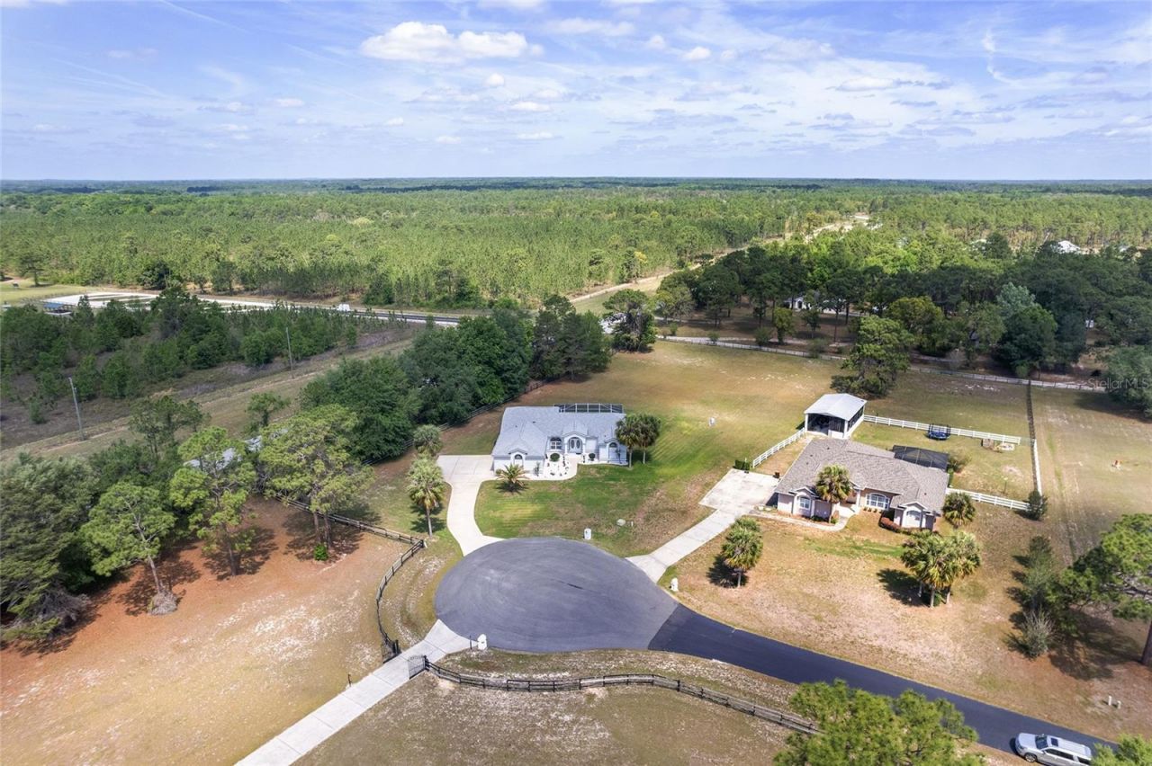 5819 NE 72nd Street, Silver Springs, FL 34488 Photo