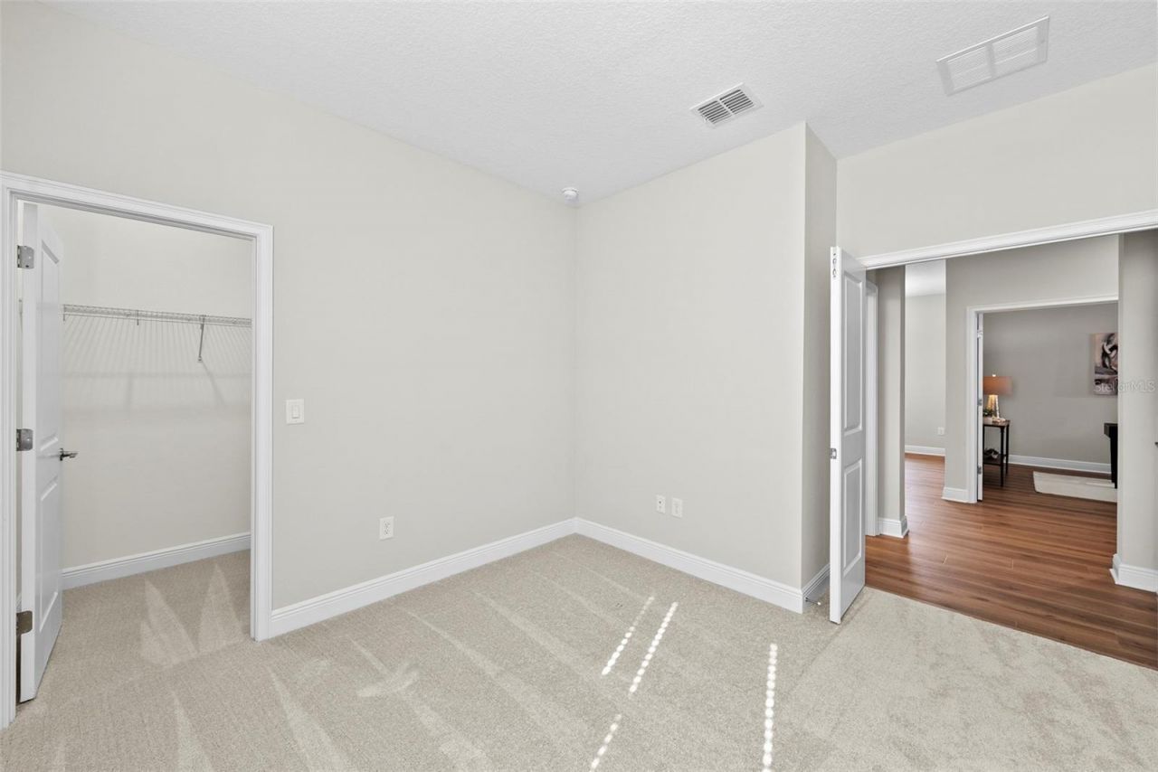 6244 29th Street N, Saint Petersburg, FL 33702 Photo