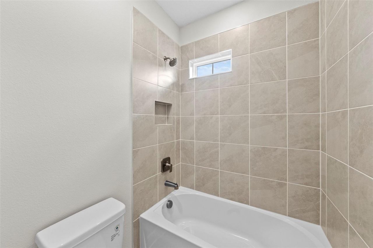 6244 29th Street N, Saint Petersburg, FL 33702 Photo