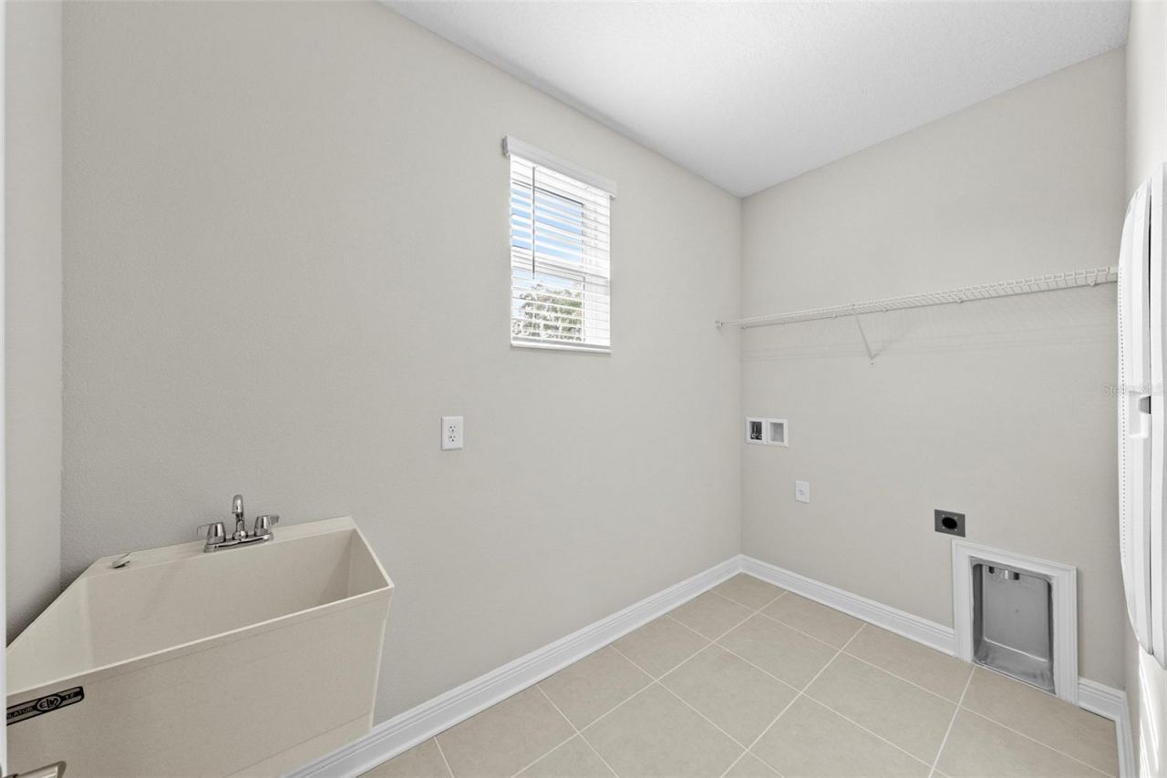 6244 29th Street N, Saint Petersburg, FL 33702 Photo