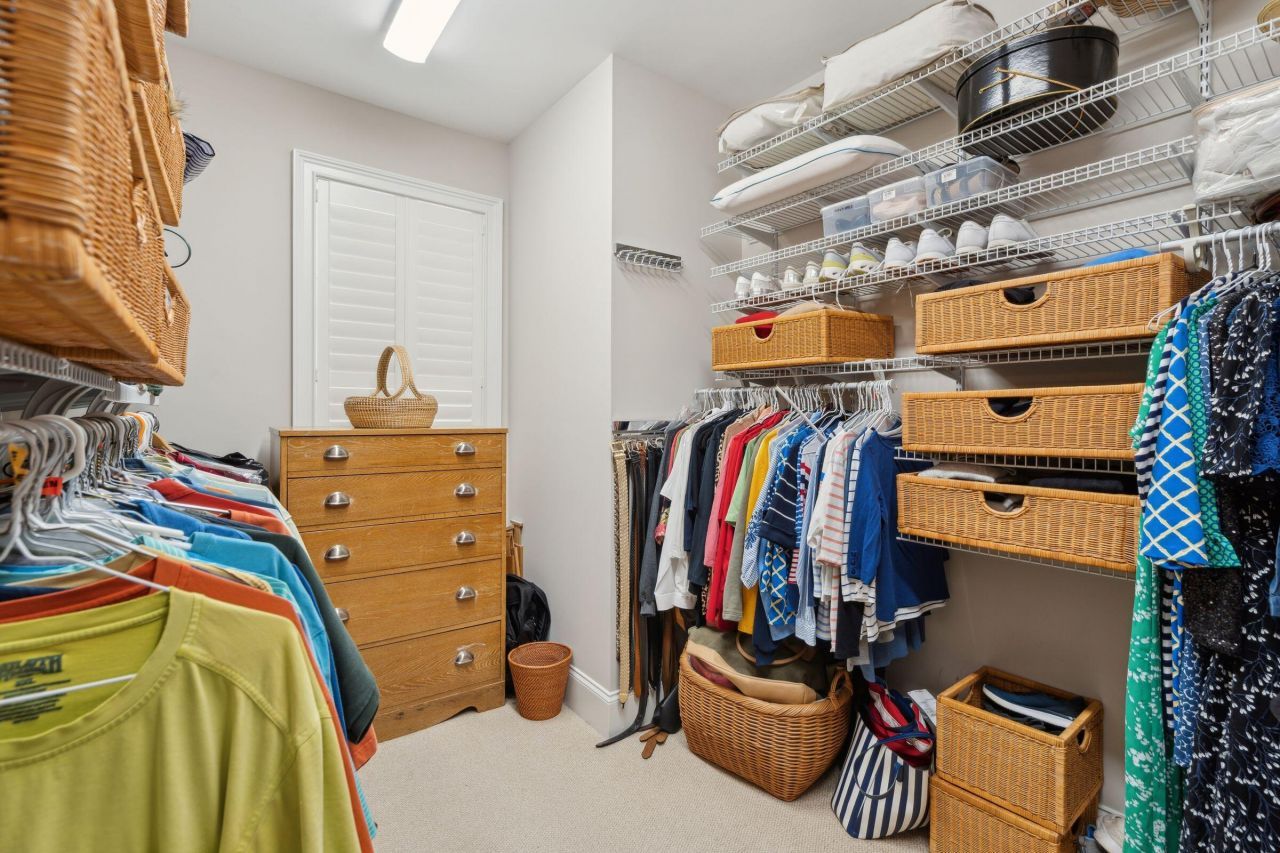 100 Aviary Court Photo 26