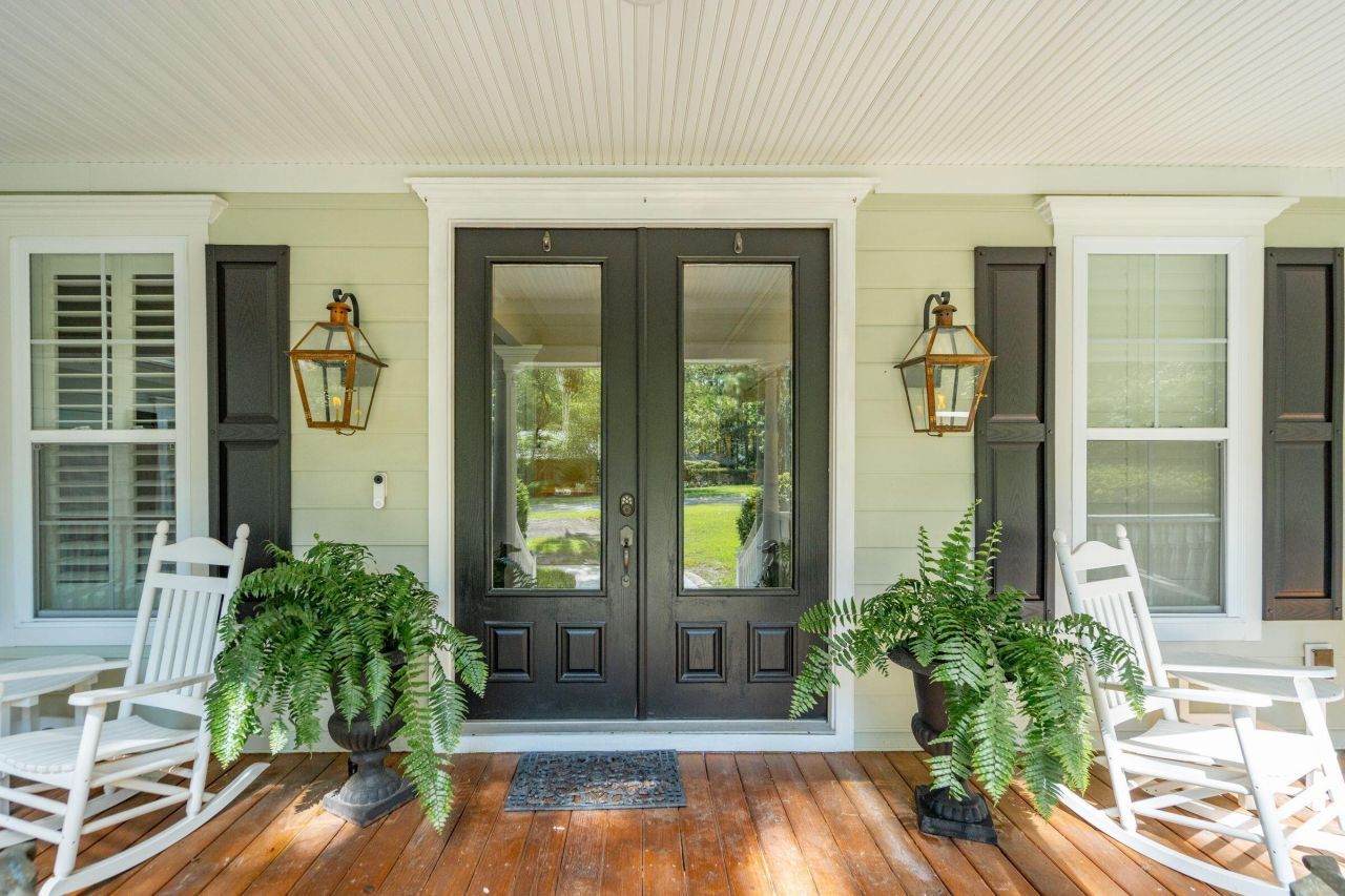 100 Aviary Court Photo 5