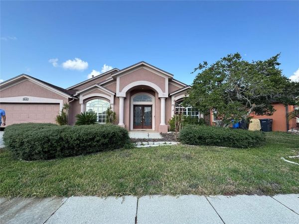 18111 SWEET JASMINE DRIVE, TAMPA, FL 33647