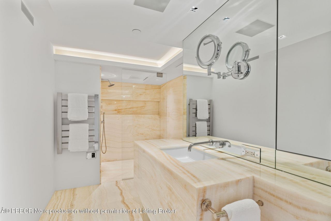 529 S Flagler Drive, Unit TH3E, West Palm Beach, FL 33401 Photo