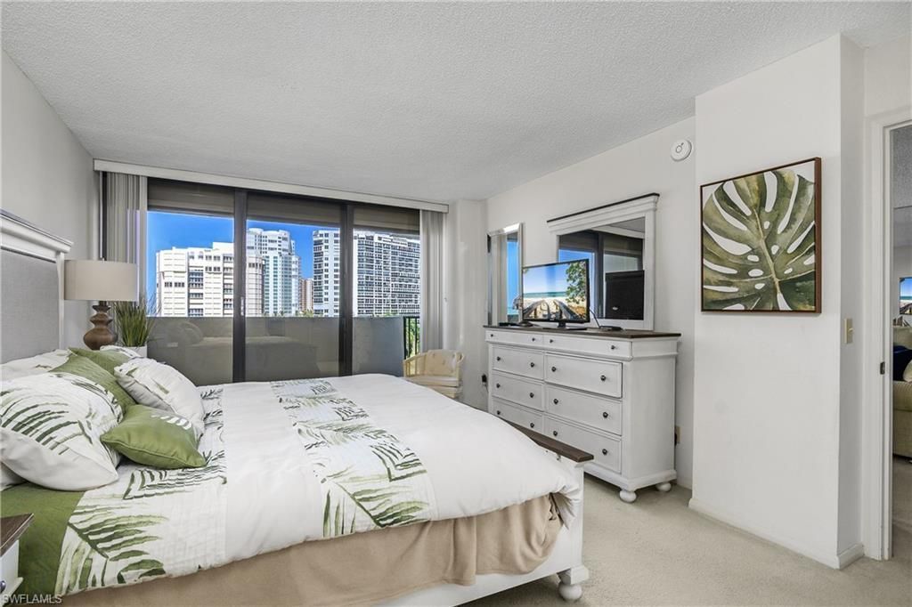 4005 Gulf Shore Blvd N, Unit 605, Naples, FL 34103 Photo