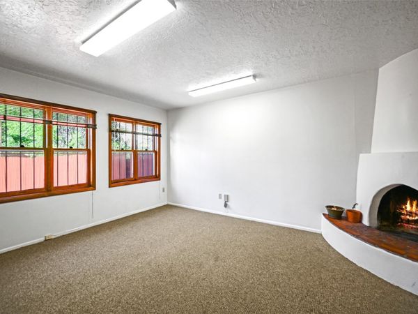 1464 S St Francis, Santa Fe, NM 87505