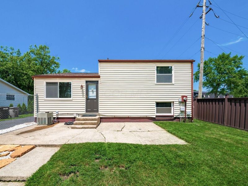 2197 Bayfield Drive, Columbus, OH 43229 Photo 32