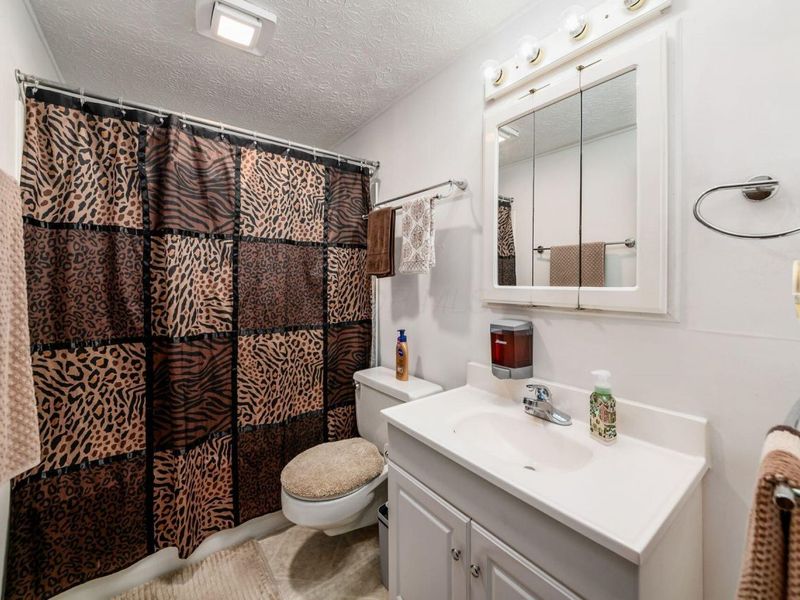 2197 Bayfield Drive, Columbus, OH 43229 Photo 9