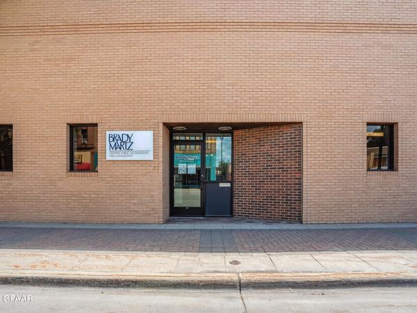 117 SOUTH BROADWAY Street, Crookston, MN 56716