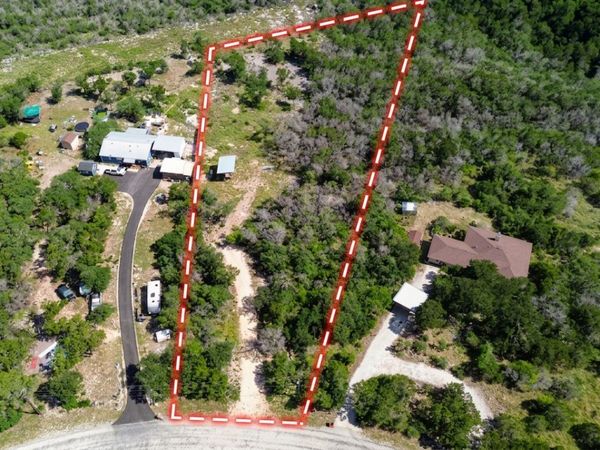 416 Hilltop, New Braunfels, TX 78132