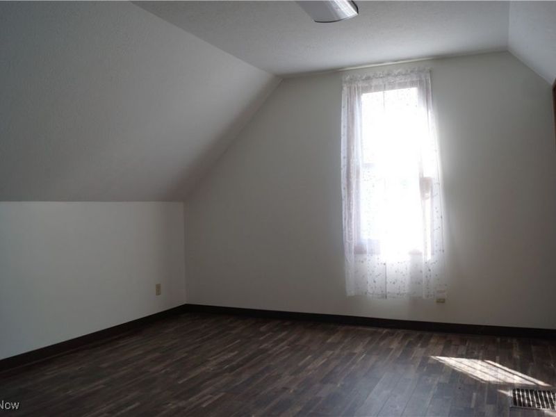 208 2nd Street SW, Carrollton, OH 44615 Photo 20