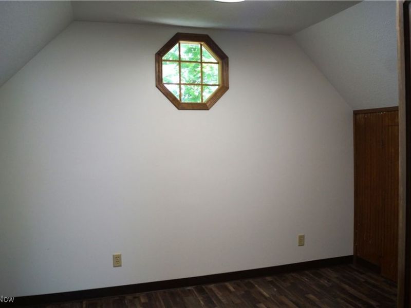 208 2nd Street SW, Carrollton, OH 44615 Photo 21