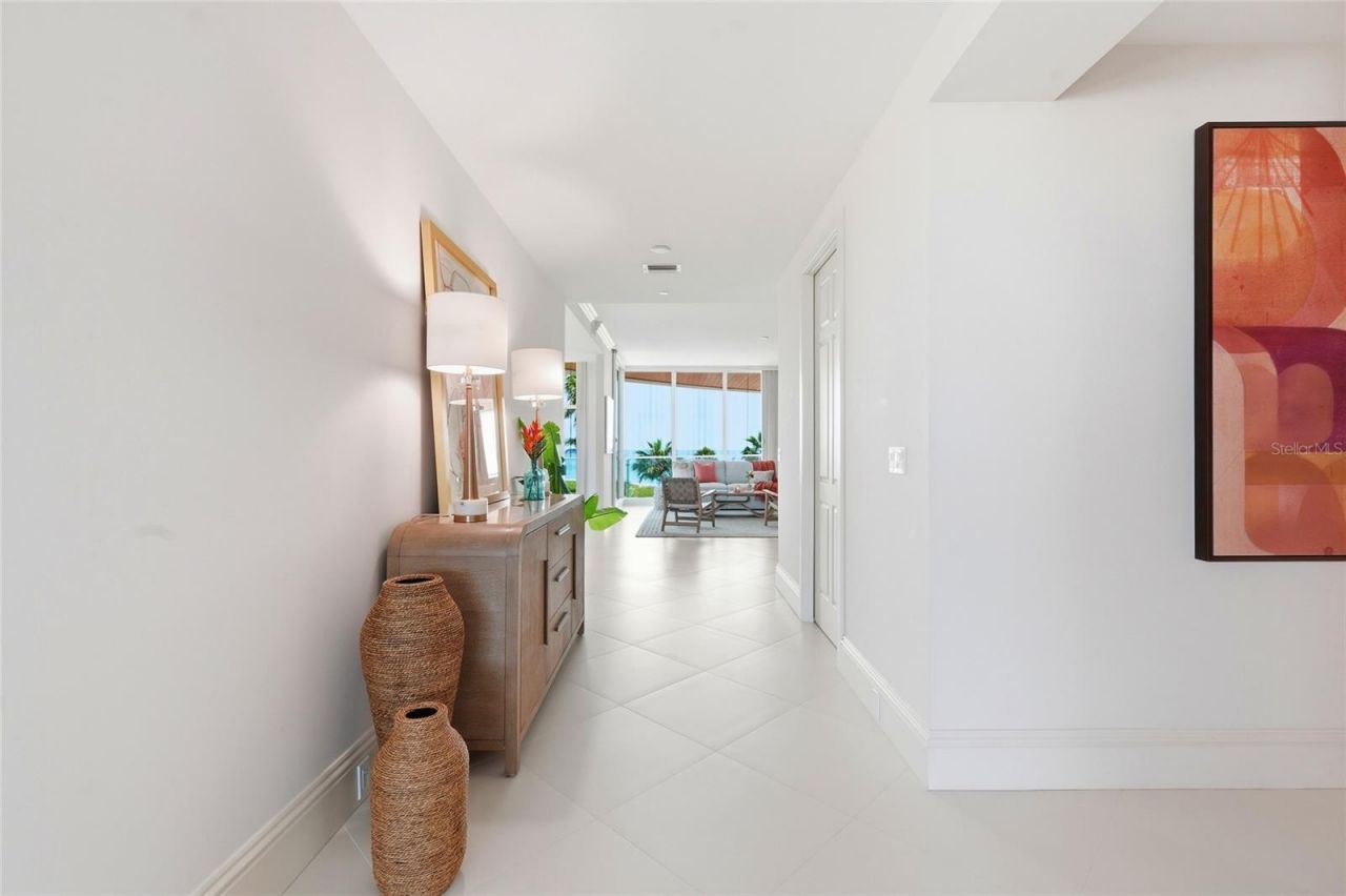 2251 Gulf Of Mexico Drive, Unit 301, Longboat Key, FL 34228 Photo