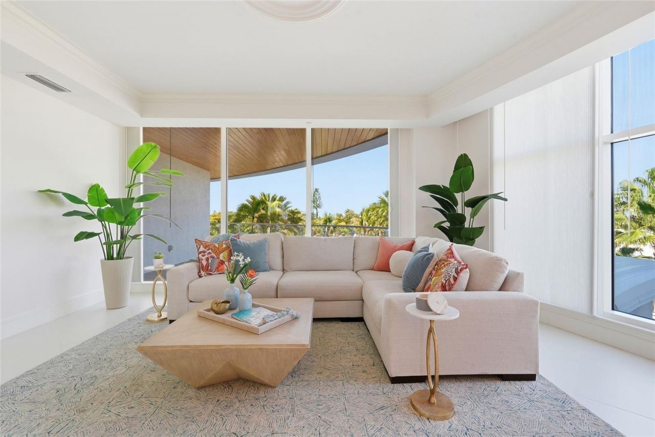 2251 Gulf Of Mexico Drive, Unit 301, Longboat Key, FL 34228 Photo