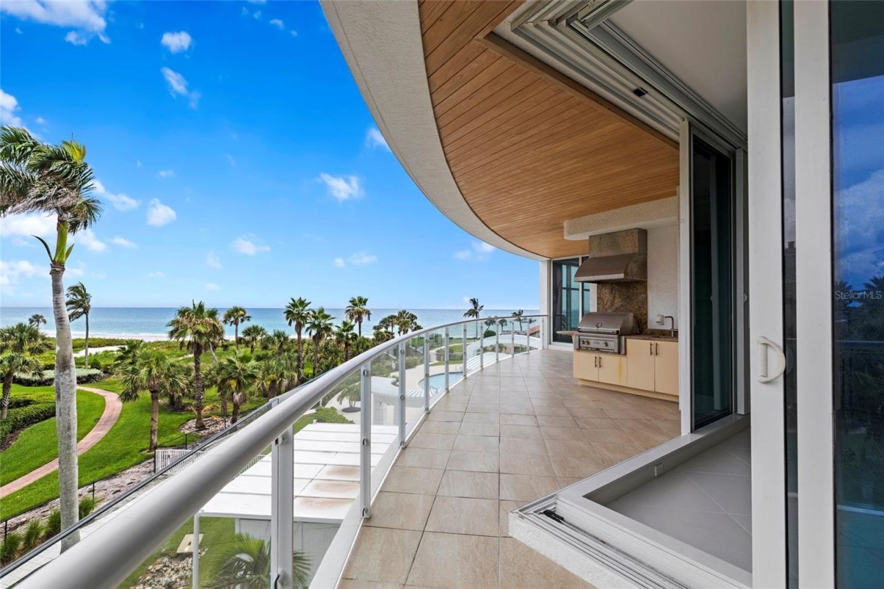 2251 Gulf Of Mexico Drive, Unit 301, Longboat Key, FL 34228 Photo