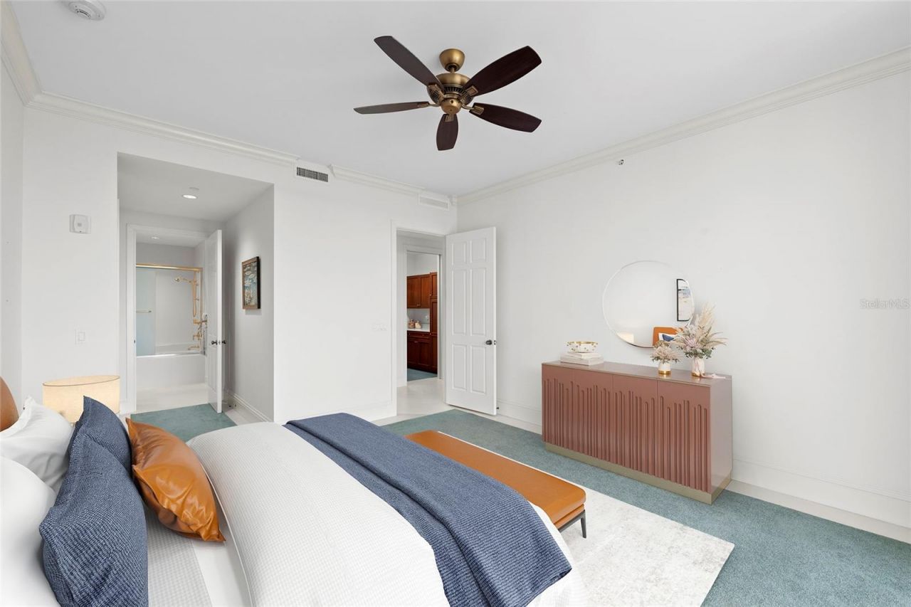 2251 Gulf Of Mexico Drive, Unit 301, Longboat Key, FL 34228 Photo