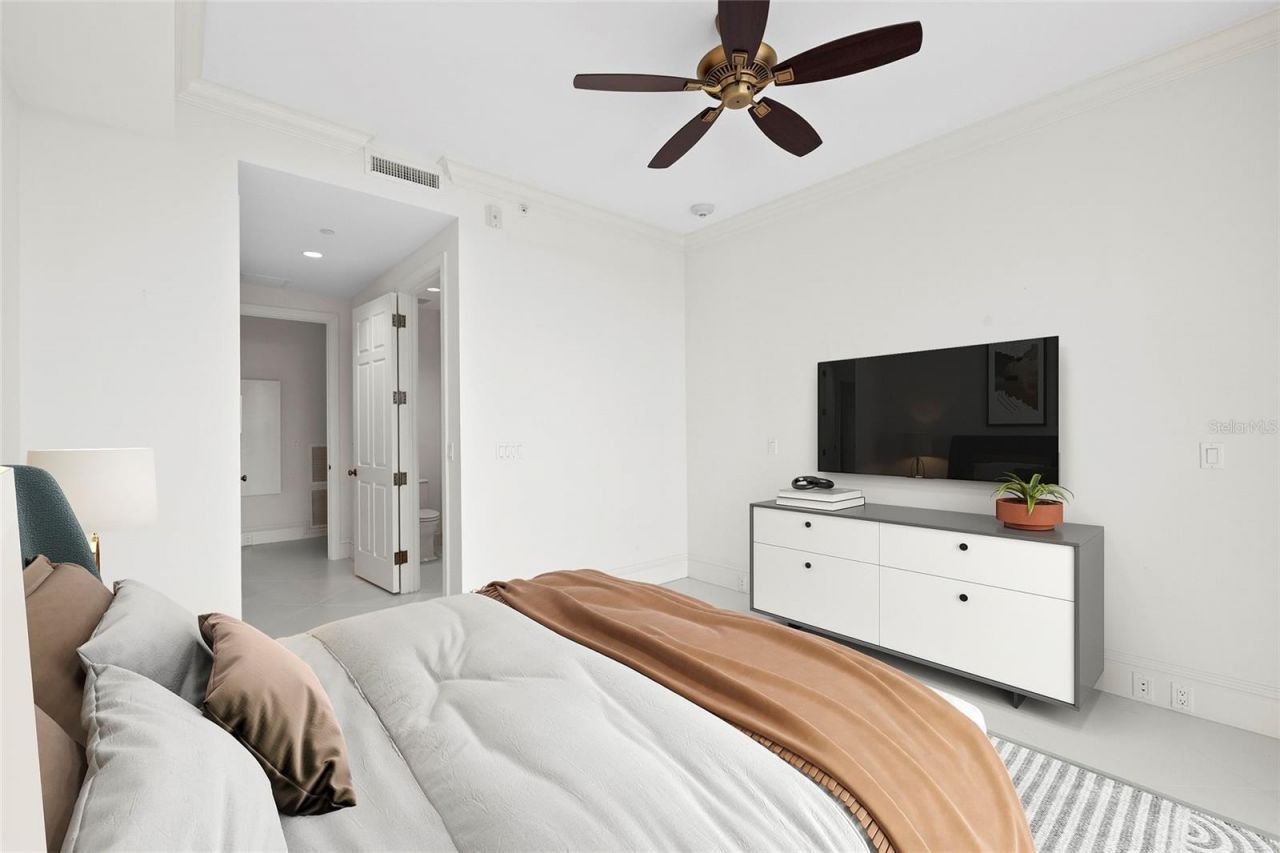 2251 Gulf Of Mexico Drive, Unit 301, Longboat Key, FL 34228 Photo