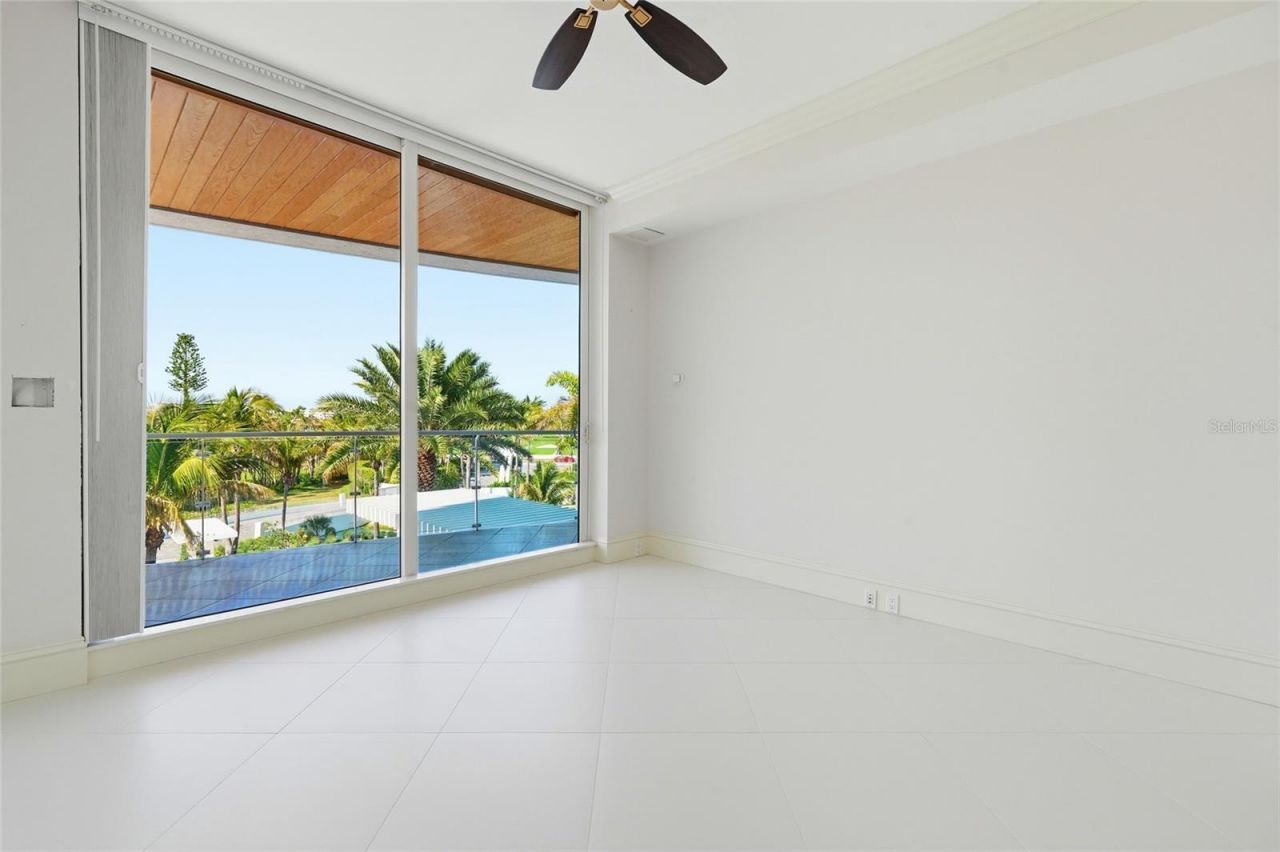 2251 Gulf Of Mexico Drive, Unit 301, Longboat Key, FL 34228 Photo