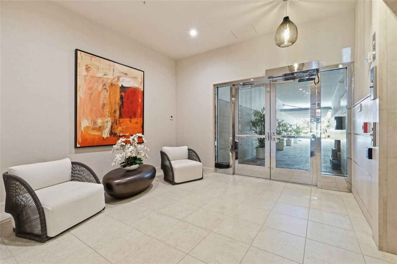 2251 Gulf Of Mexico Drive, Unit 301, Longboat Key, FL 34228 Photo