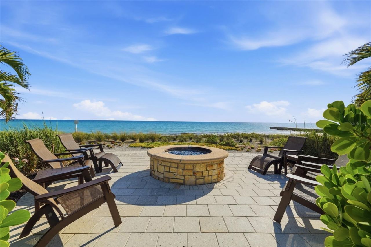 2251 Gulf Of Mexico Drive, Unit 301, Longboat Key, FL 34228 Photo