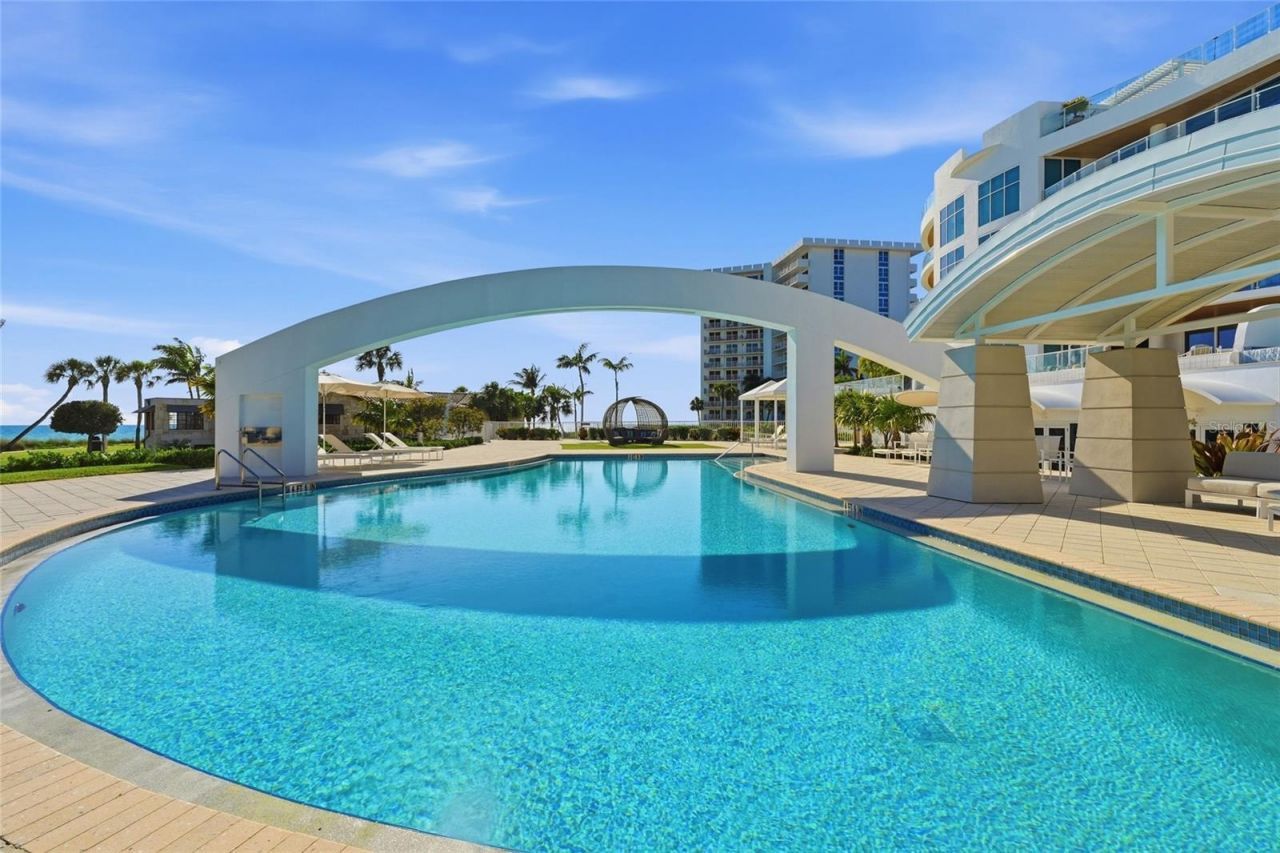 2251 Gulf Of Mexico Drive, Unit 301, Longboat Key, FL 34228 Photo