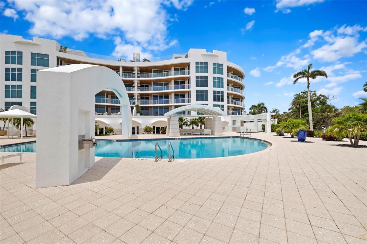 2251 Gulf Of Mexico Drive, Unit 301, Longboat Key, FL 34228 Photo