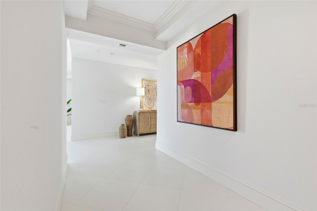 2251 Gulf Of Mexico Drive, Unit 301, Longboat Key, FL 34228 Photo