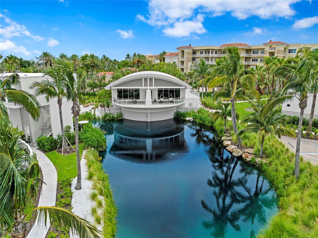 2251 Gulf Of Mexico Drive, Unit 301, Longboat Key, FL 34228 Photo