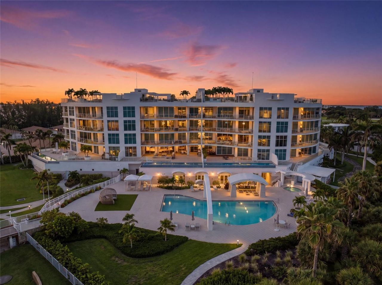 2251 Gulf Of Mexico Drive, Unit 301, Longboat Key, FL 34228 Photo