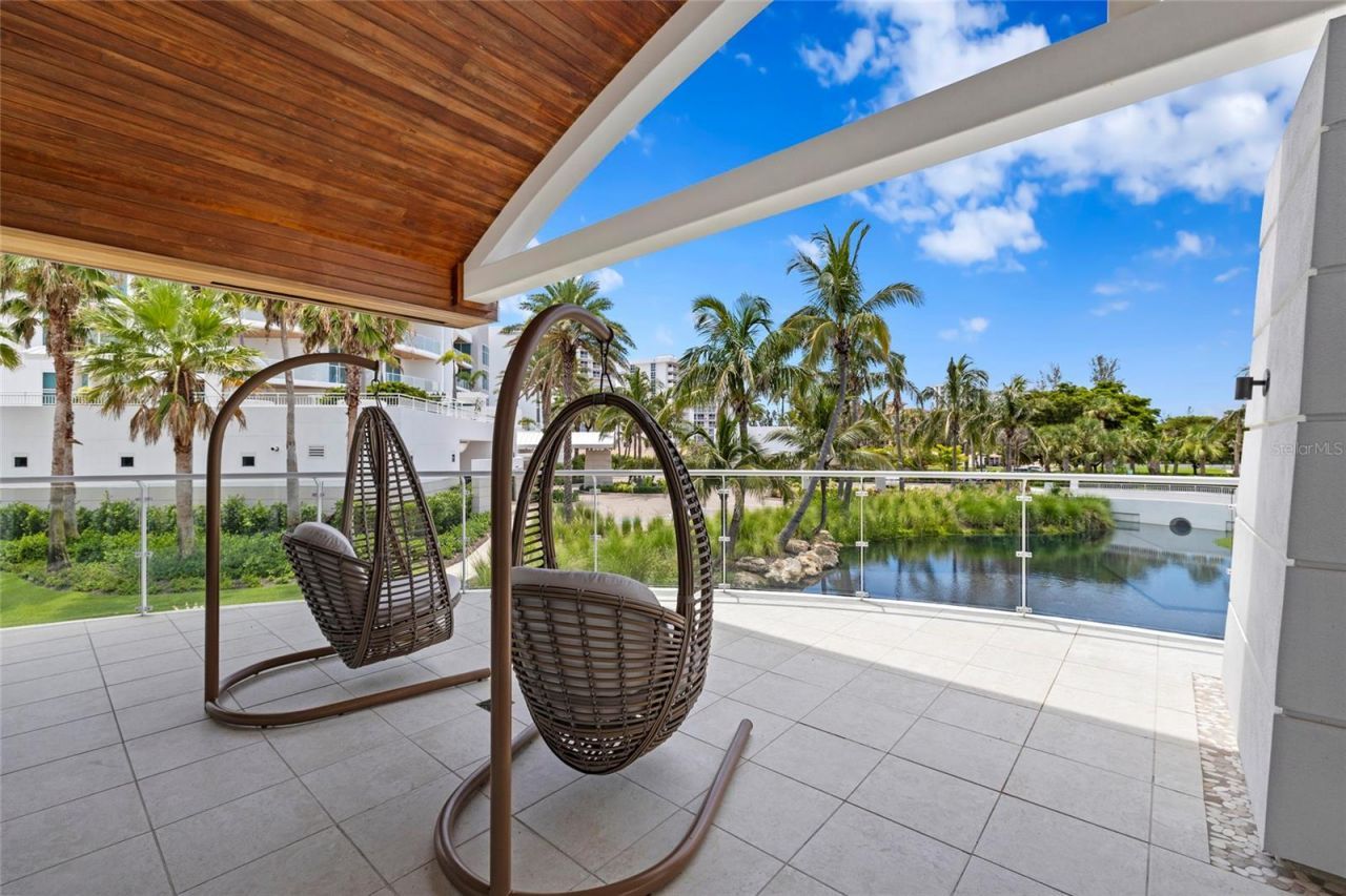 2251 Gulf Of Mexico Drive, Unit 301, Longboat Key, FL 34228 Photo