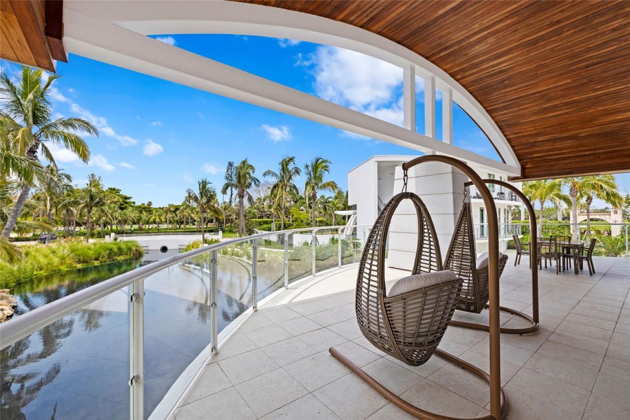 2251 Gulf Of Mexico Drive, Unit 301, Longboat Key, FL 34228 Photo