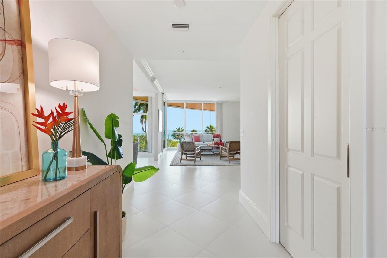 2251 Gulf Of Mexico Drive, Unit 301, Longboat Key, FL 34228 Photo