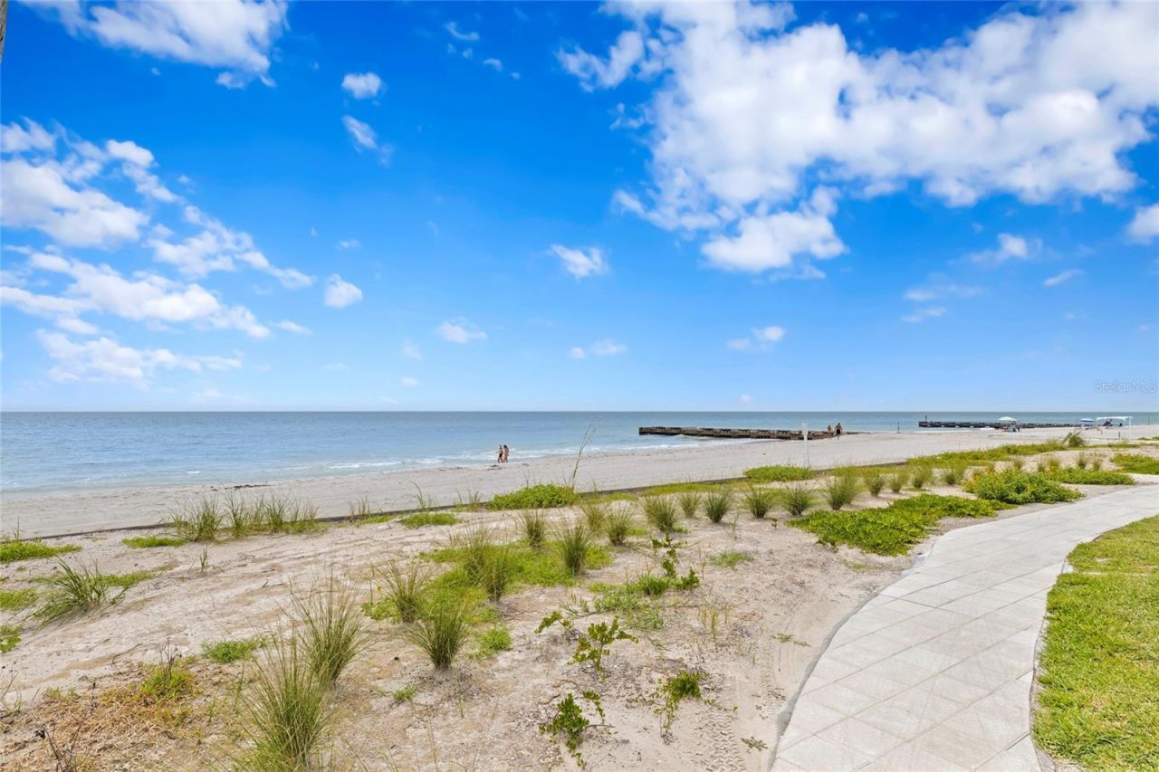 2251 Gulf Of Mexico Drive, Unit 301, Longboat Key, FL 34228 Photo