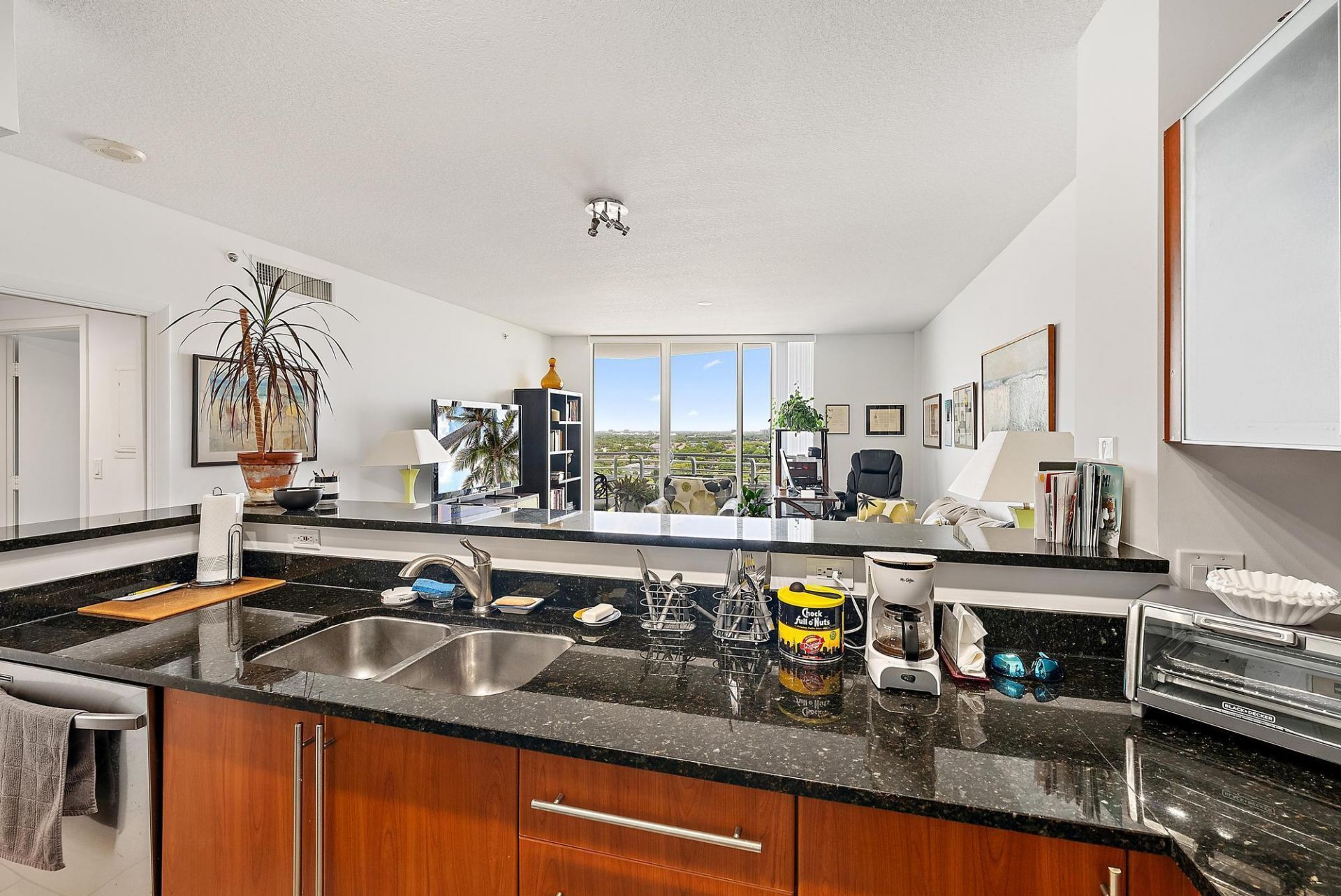 1551 N Flagler Drive, Unit 1410, West Palm Beach, FL 33401 Photo