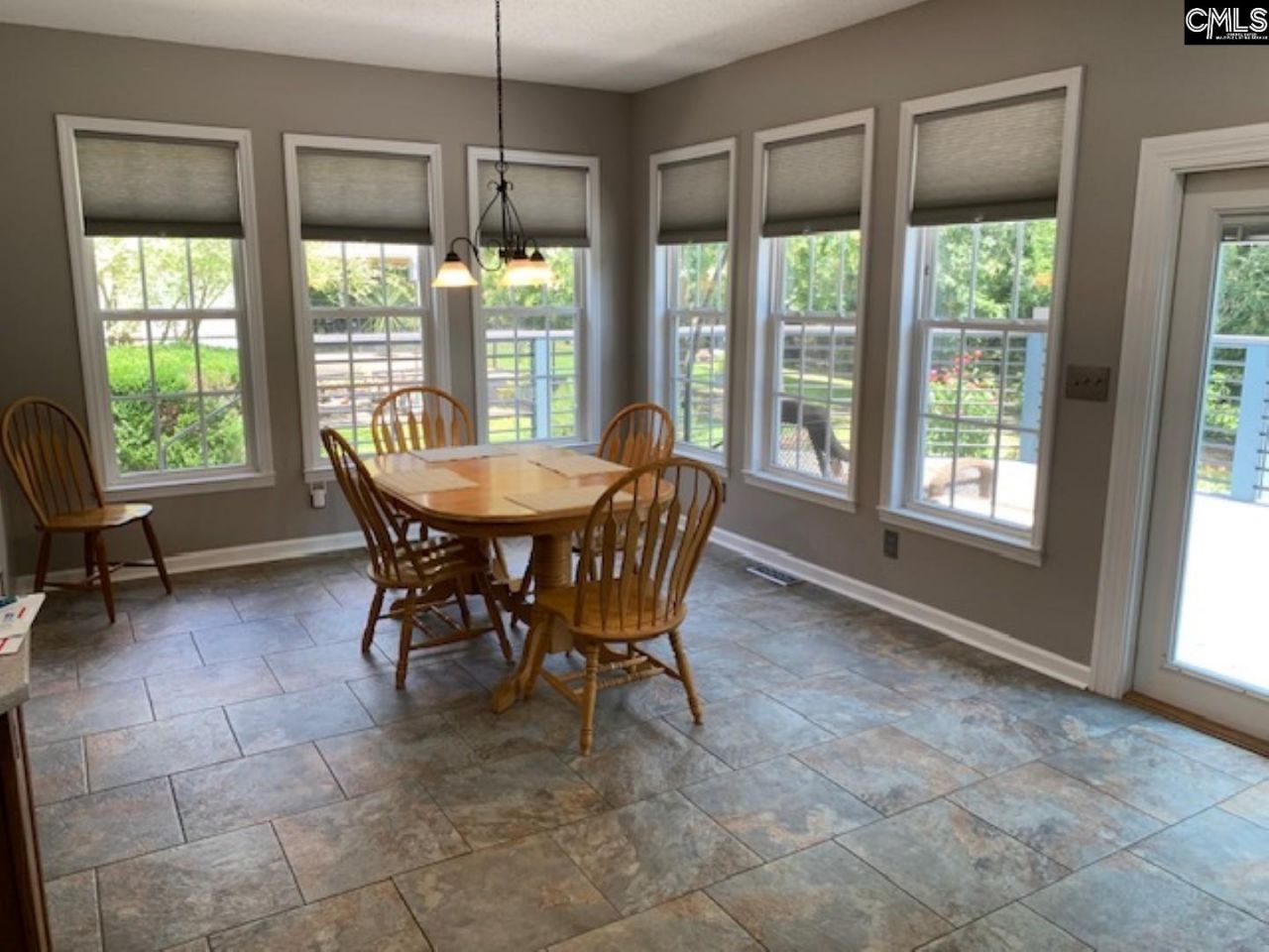 1338 John G Richards Road Photo 6