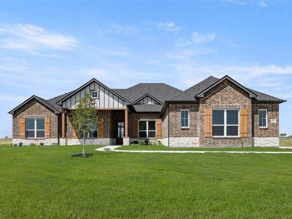 270 Maci Drive, Waxahachie, TX 75167