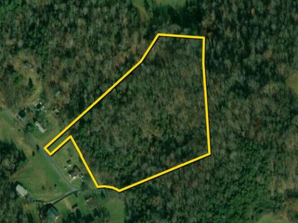 456 Geisler Rd, Piney Flats, TN 37686