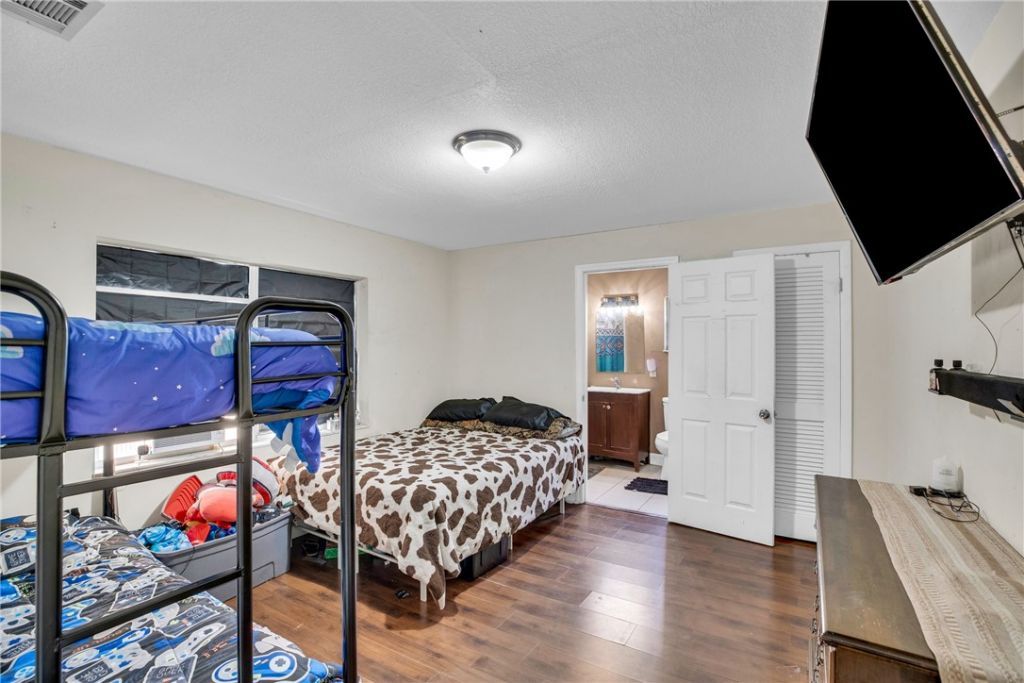 5402 Shannon Drive, Fort Pierce, FL 34951 Photo