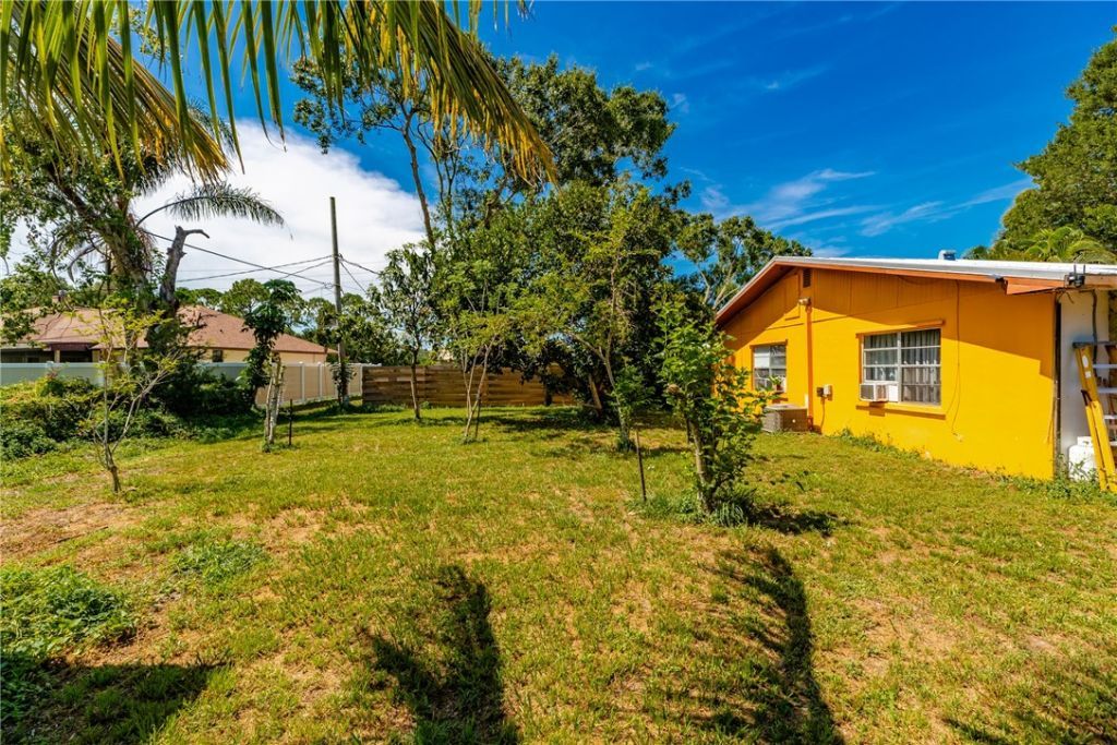 5402 Shannon Drive, Fort Pierce, FL 34951 Photo