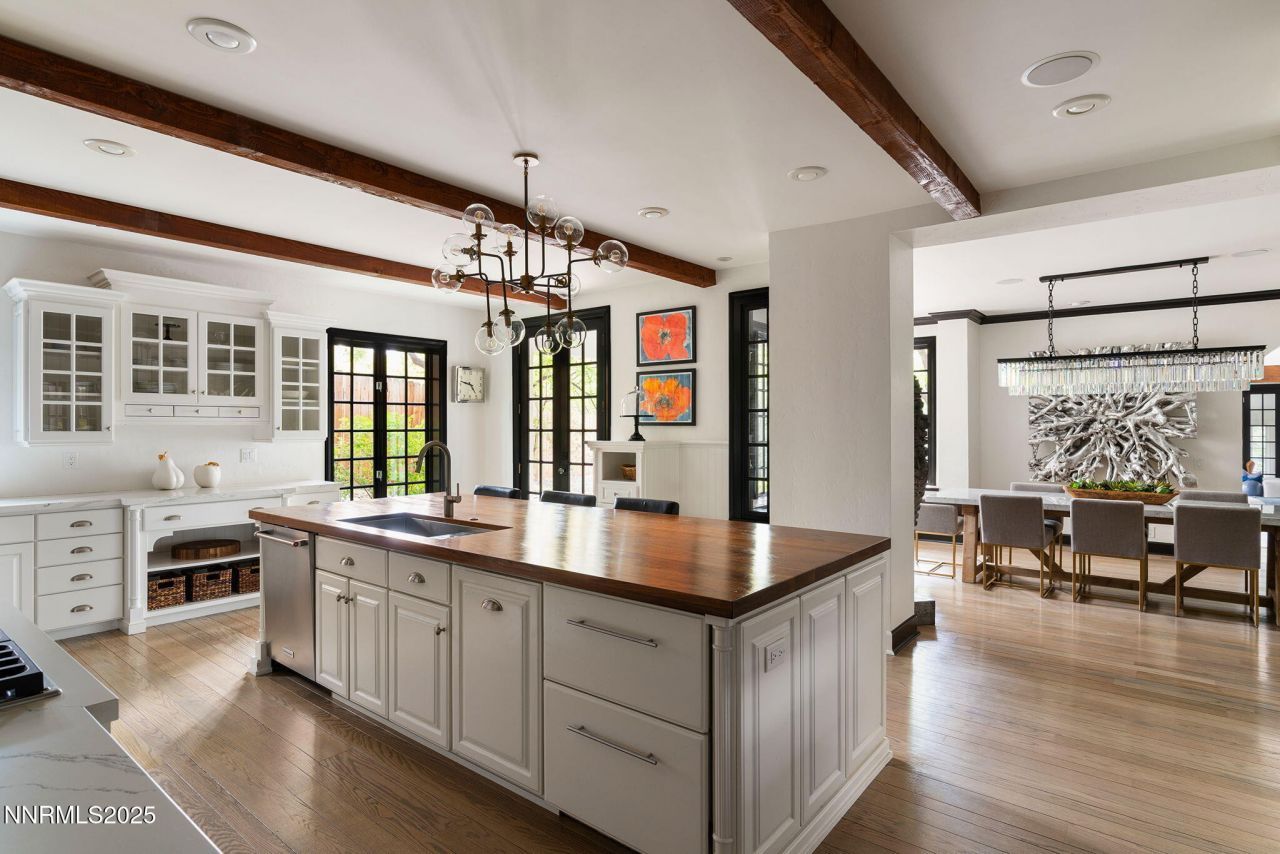 144 Greenridge Drive, Reno, NV 89509 Photo