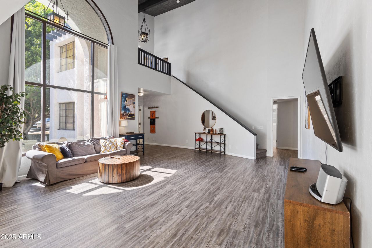 4536 N 18th Drive, Phoenix, AZ 85015 Main Photo