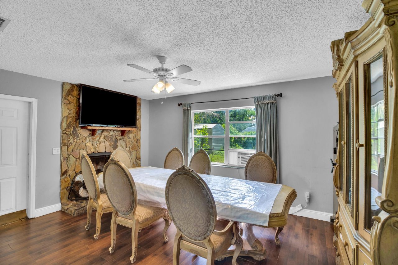 5402 Shannon Drive, Fort Pierce, FL 34951 Photo