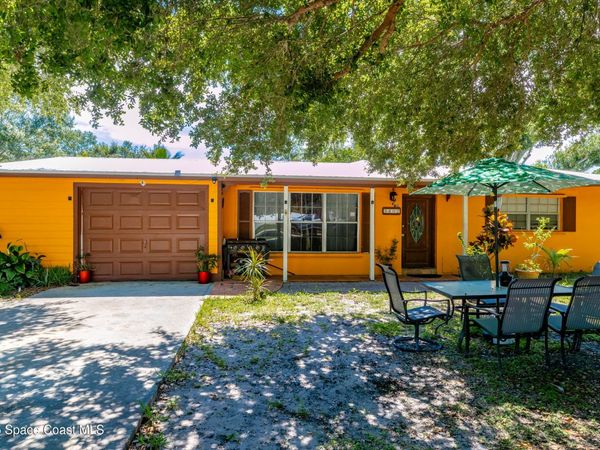 5402 Shannon Drive, Fort Pierce, FL 34951