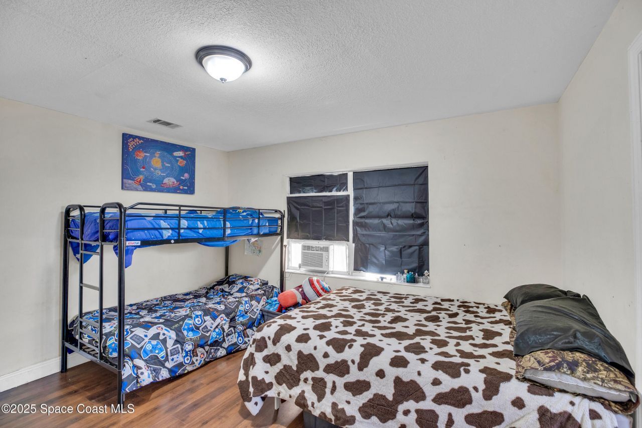 5402 Shannon Drive, Fort Pierce, FL 34951 Photo