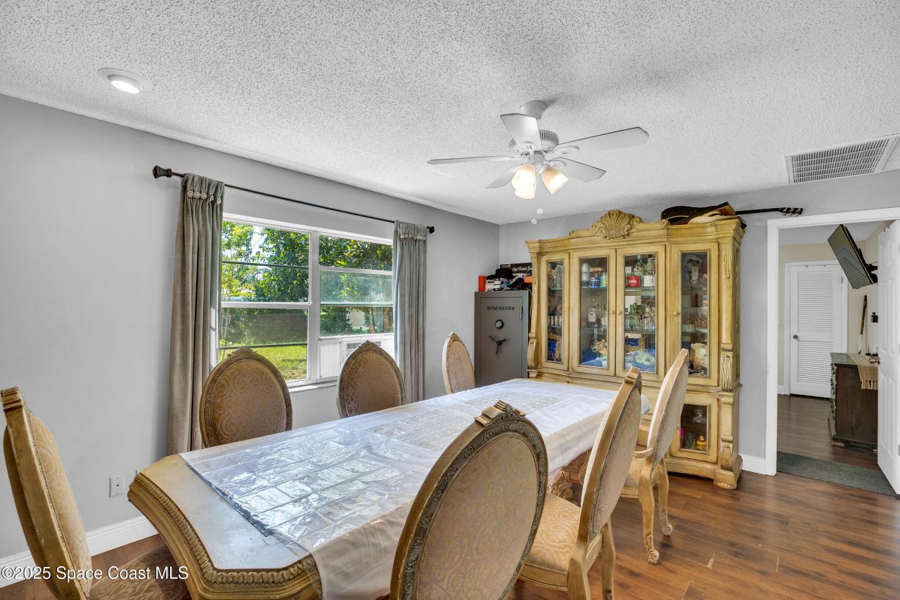 5402 Shannon Drive, Fort Pierce, FL 34951 Photo